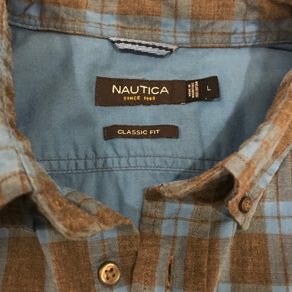 SOLD - Nautica Plaid Button Down Shirt - Picture 6 of 7